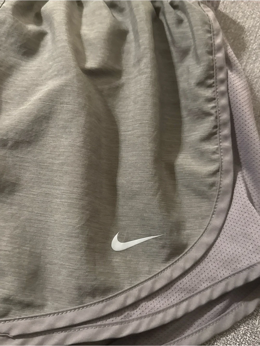 NIKE WOMENS SMALL LOT OF 2 ATHLETIC SHORTS EUC